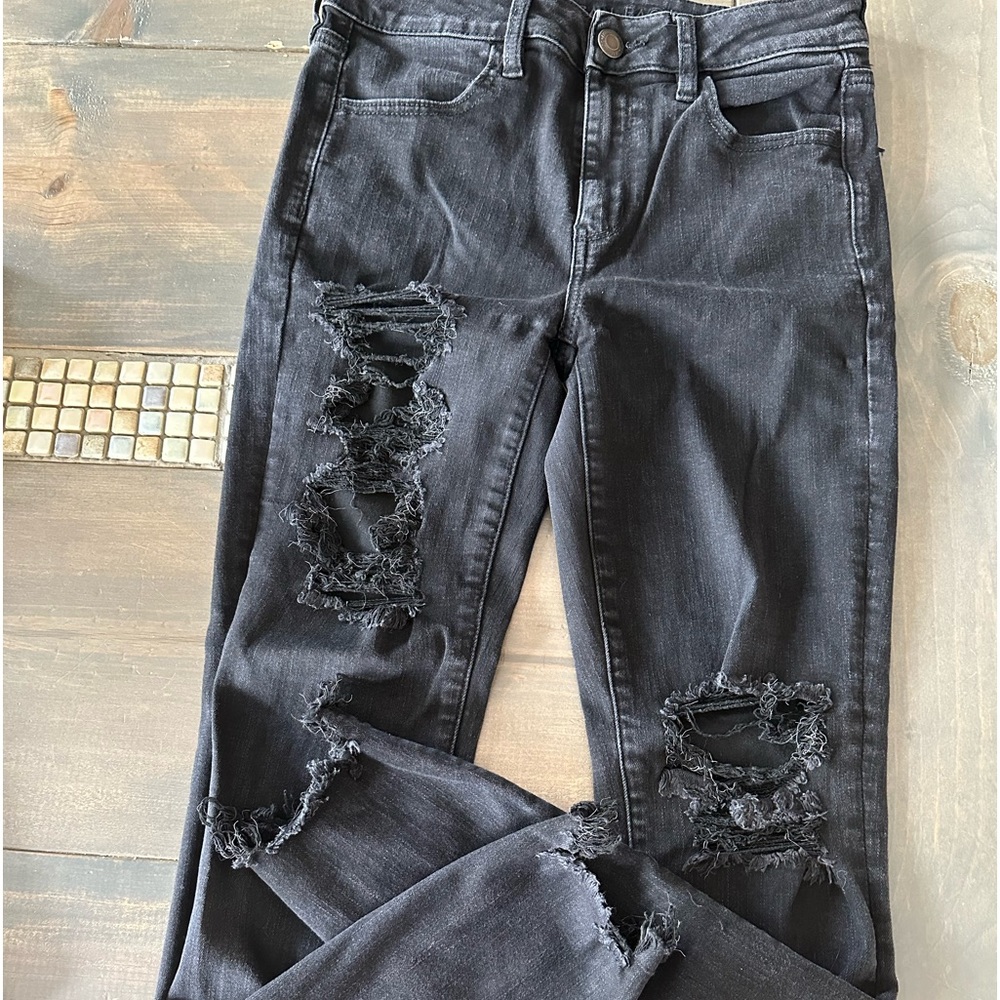 American Eagle Heavily Distressed High Rise Jeggings - Size 8 Long